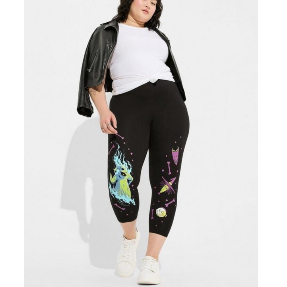 TORRID NWT Disney Nightmare Before Christmas 24 Inch Signature Waistband Legging - Picture 2 of 5